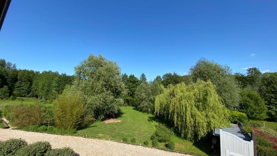 Bed and Breakfast Domaine Le Hetrey Toutainville Exterior foto
